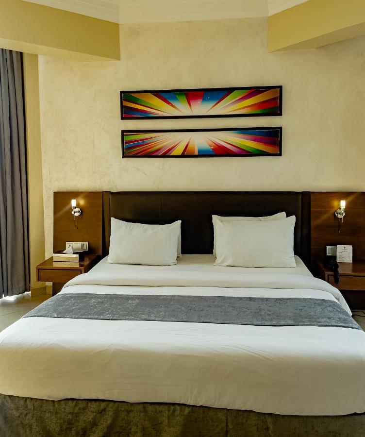 The Avenue Suites Lagos Extérieur photo